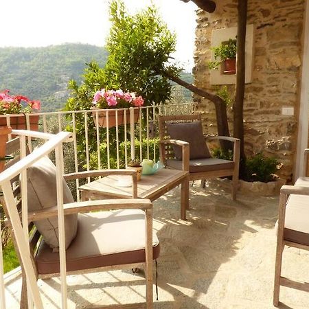 索尔度假屋 Borghetto d'Arroscia 外观 照片